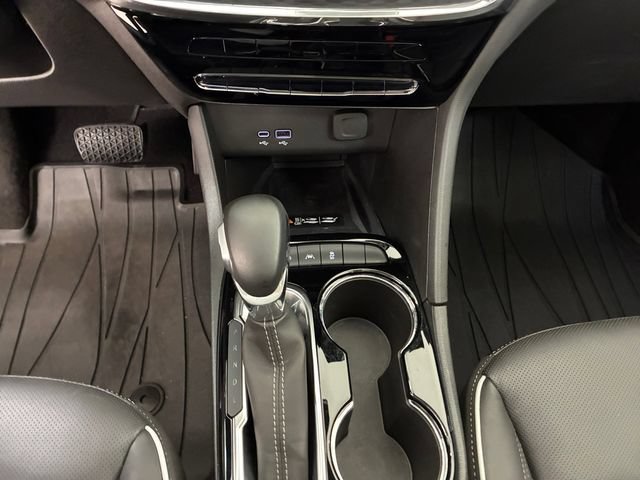 Certified 2025 Buick Encore GX Avenir w/ Avenir Technology Package AWD/4WD image 21