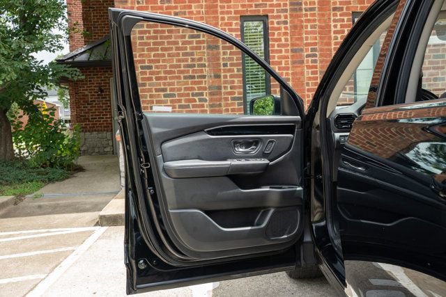 Used 2024 Honda Pilot Touring image 17