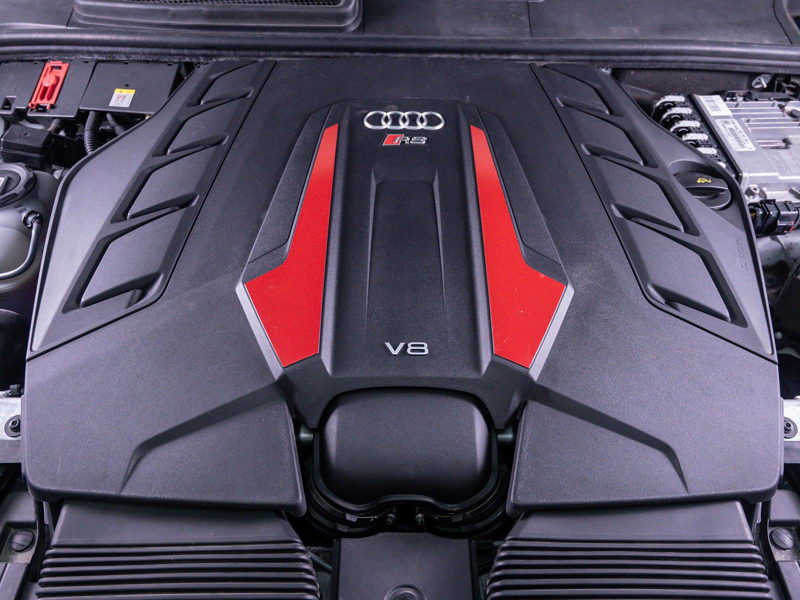 Used 2021 Audi RS Q8 w/ Black Optic Package AWD/4WD image 7