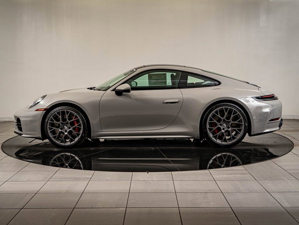 New 2026 Porsche 911 Carrera 4S image 2