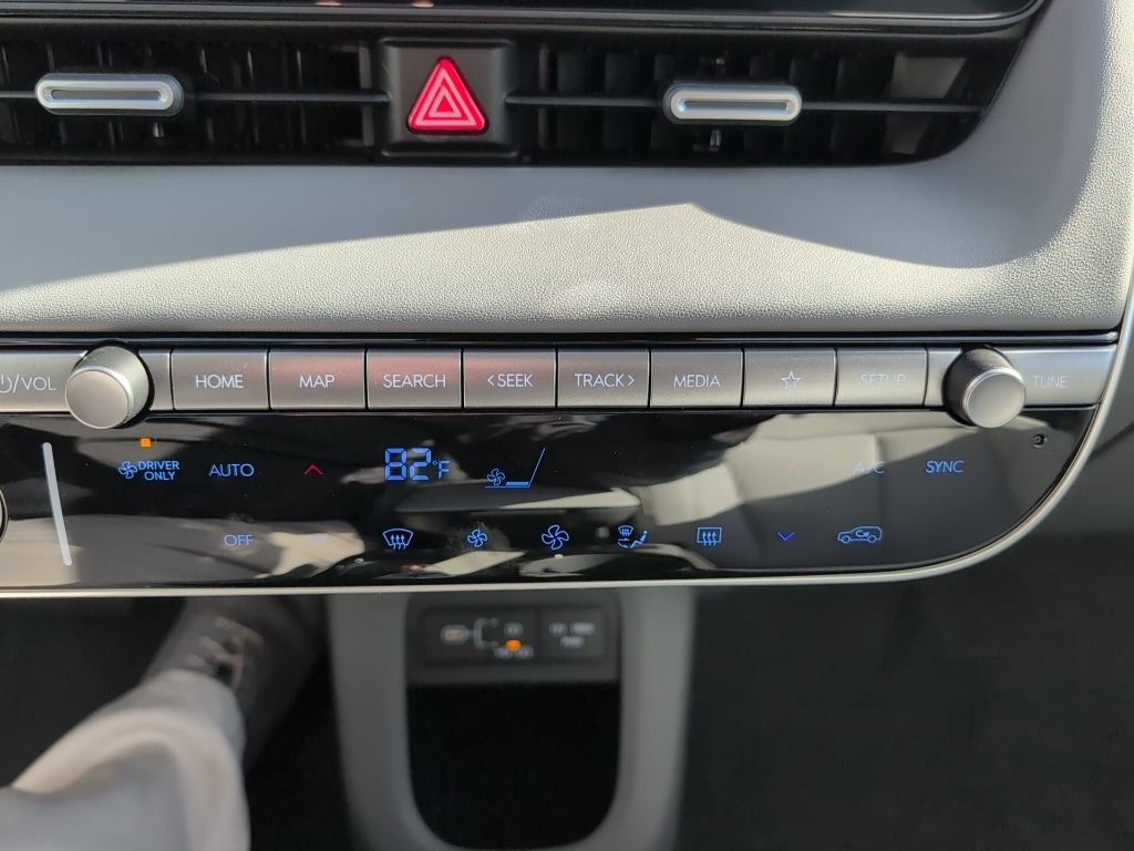 New 2026 Hyundai Ioniq 5 Limited image 17