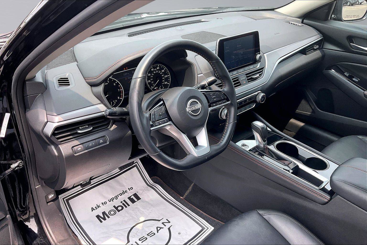 Certified 2025 Nissan Altima 2.5 SR FWD image 15