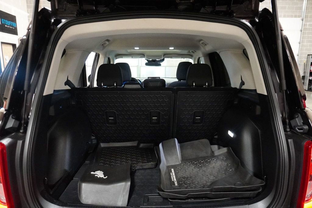 Used 2017 Toyota 4Runner Limited image 13