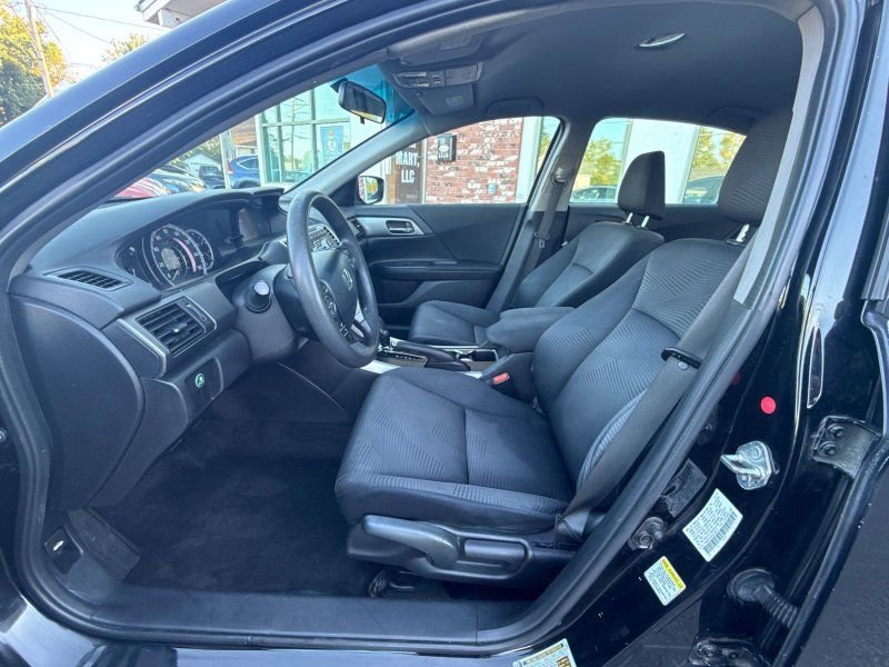 Used 2015 Honda Accord LX image 11