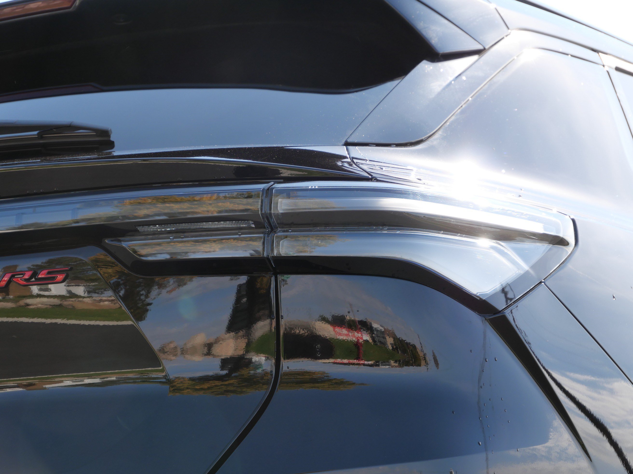 Used 2024 Chevrolet Equinox EV RS AWD/4WD image 17