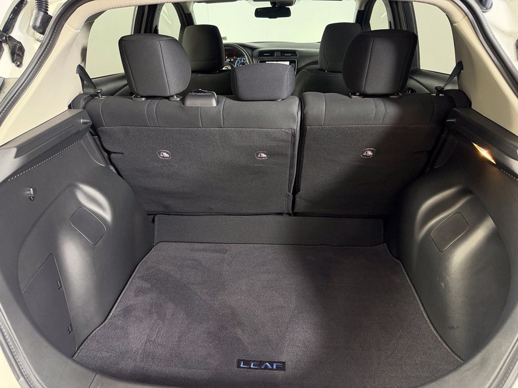 Used 2025 Nissan Leaf SV Plus FWD image 19