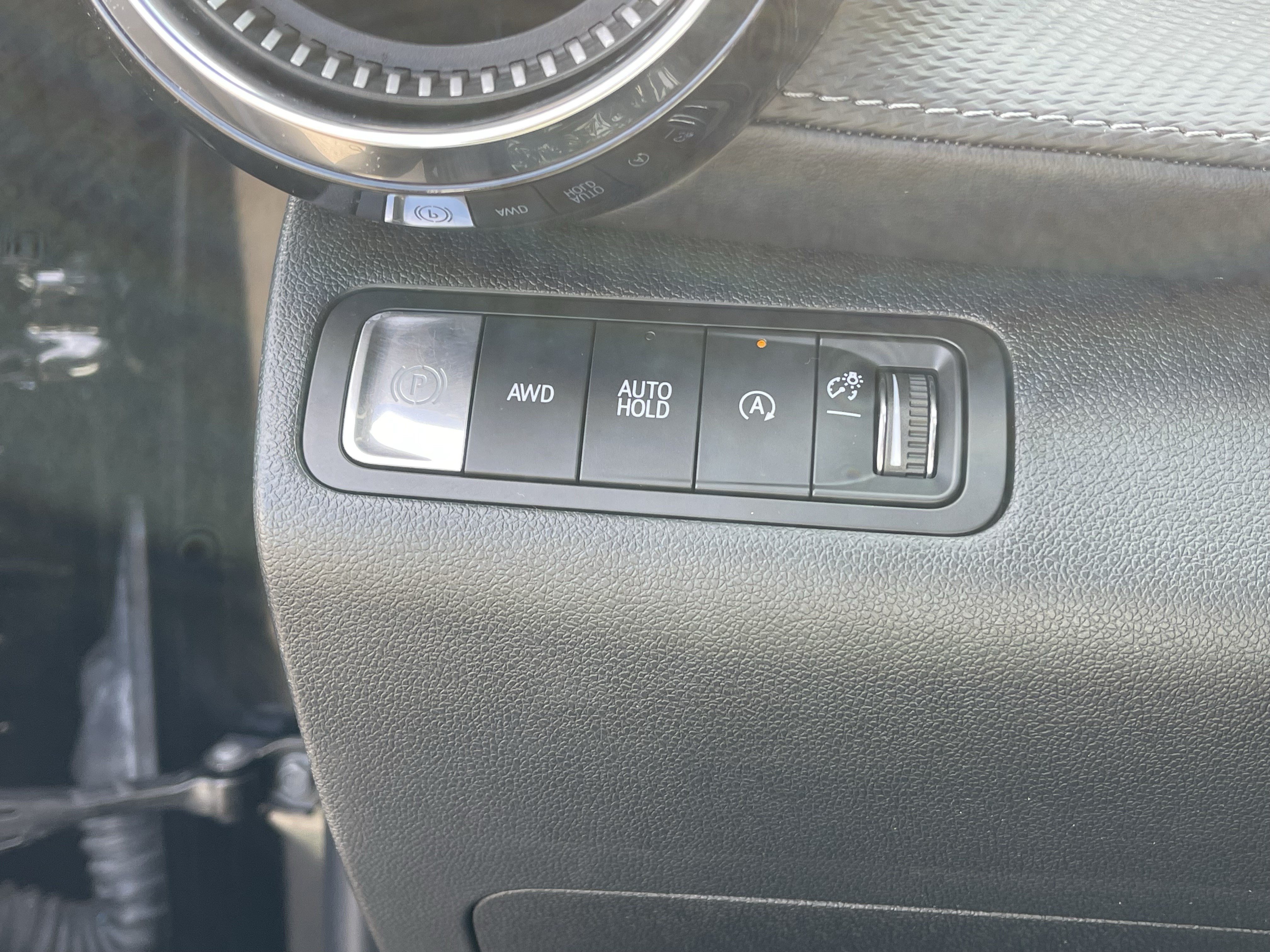 Used 2026 Chevrolet Equinox LT AWD/4WD image 25