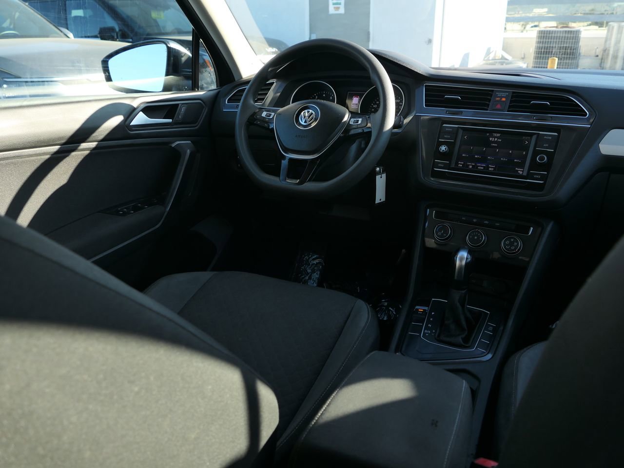 Used 2021 Volkswagen Tiguan S image 26