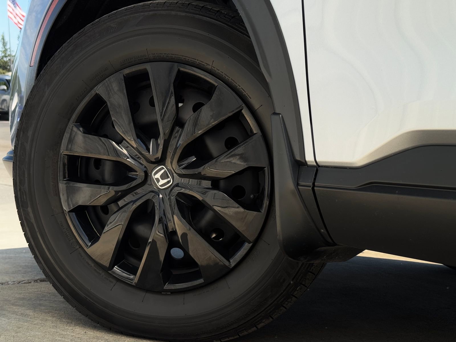 Used 2024 Honda CR-V LX image 29