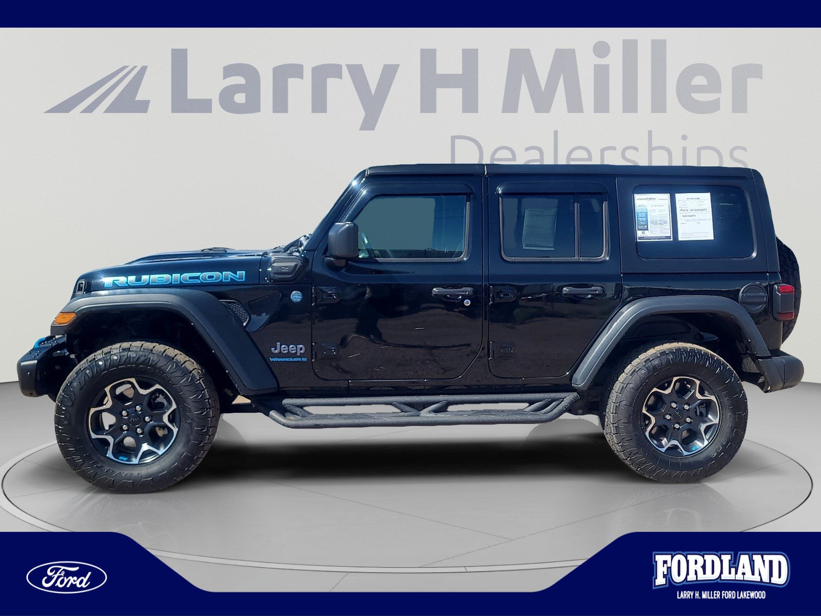 Used 2023 Jeep Wrangler Unlimited Rubicon 4xe w/ Steel Bumper Group AWD/4WD image 2