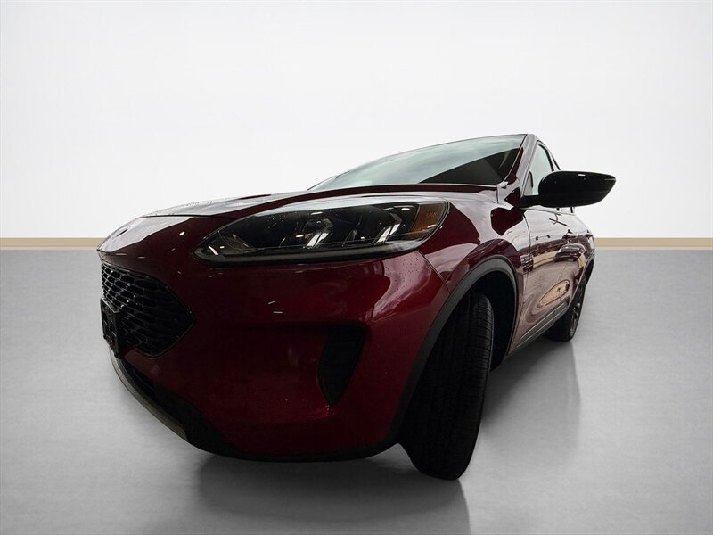 Used 2020 Ford Escape SE Sport FWD image 8