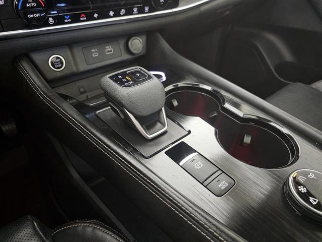 Used 2021 Nissan Rogue Platinum image 36