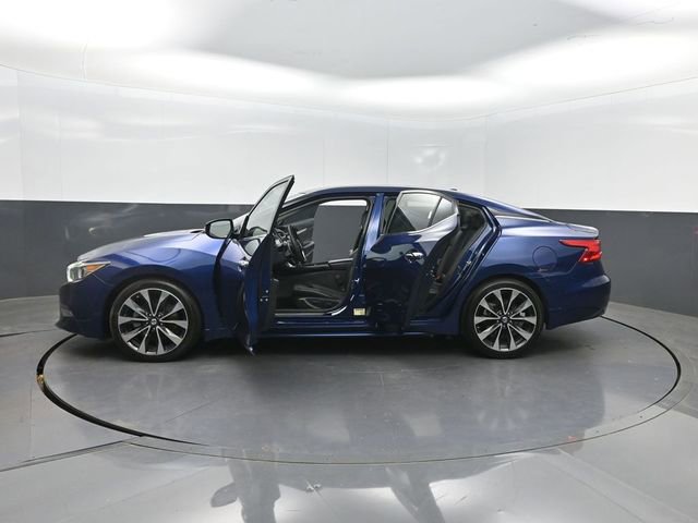Used 2016 Nissan Maxima SR image 40