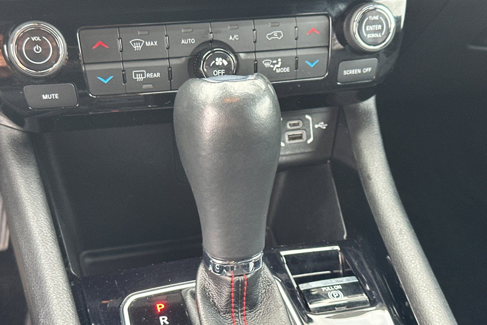 Used 2023 Jeep Compass Trailhawk image 26