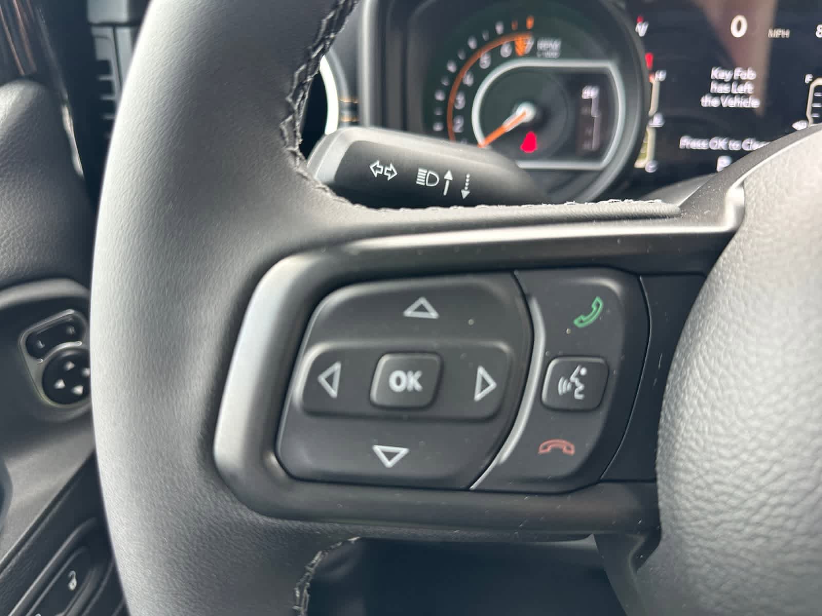 New 2025 Jeep Gladiator Sport w/ Premium Package AWD/4WD image 29