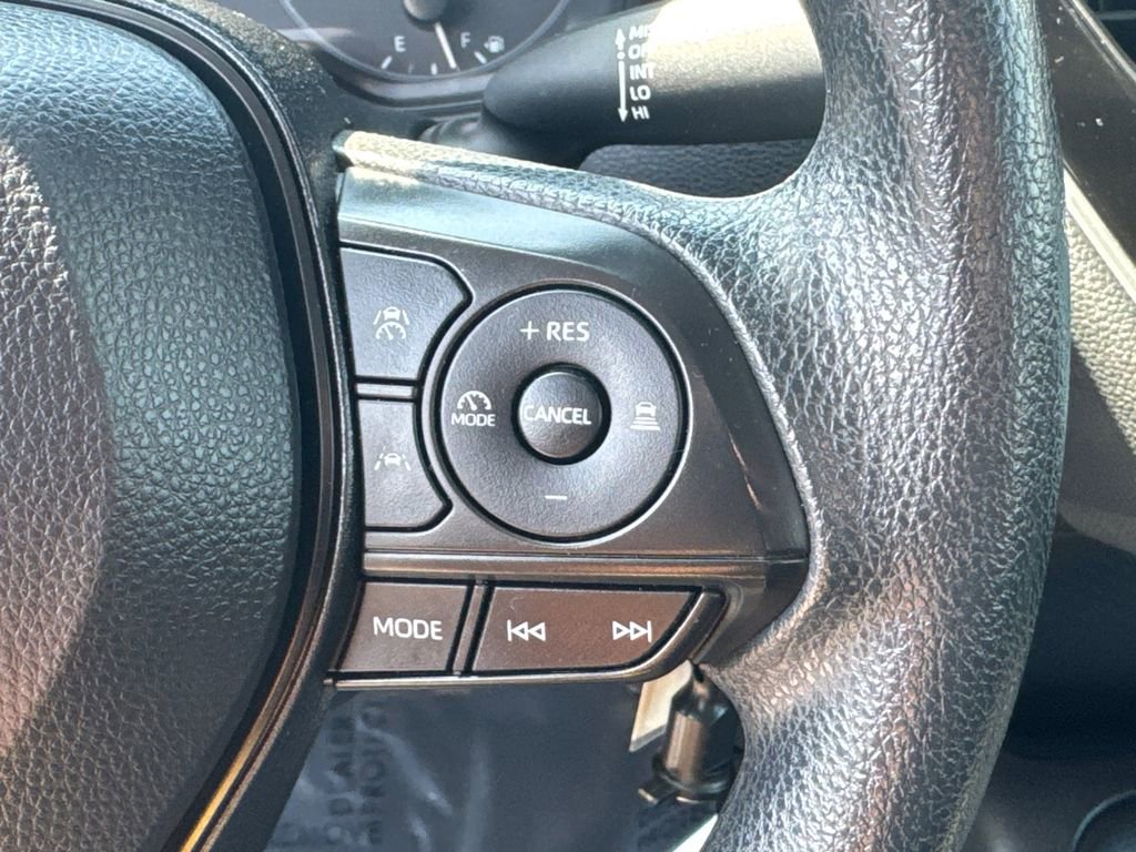 Used 2024 Toyota Corolla LE image 27