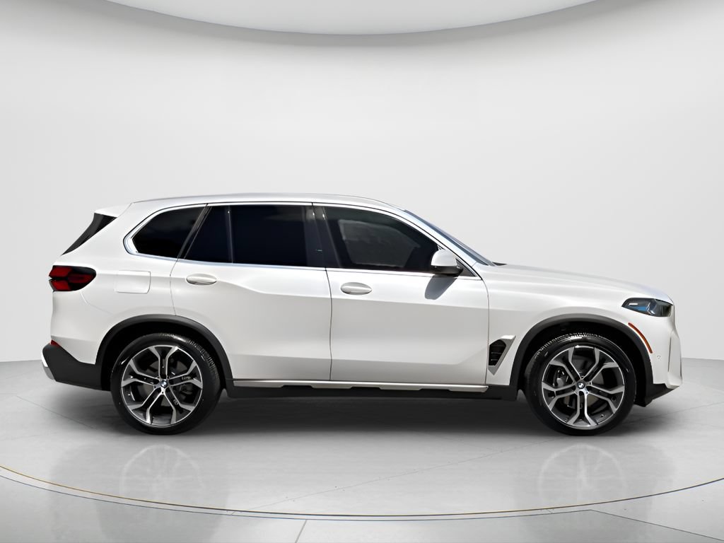 Certified 2026 BMW X5 sDrive40i w/ Premium Package RWD image 4