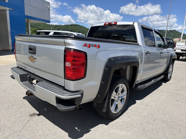 Used 2018 Chevrolet Silverado 1500 Custom w/ Custom Value Package AWD/4WD image 5