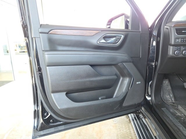 Used 2023 Chevrolet Tahoe High Country image 47