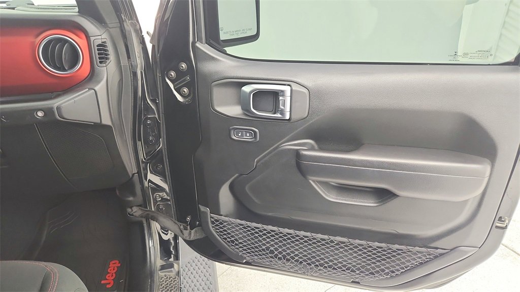 Used 2020 Jeep Wrangler Rubicon image 32