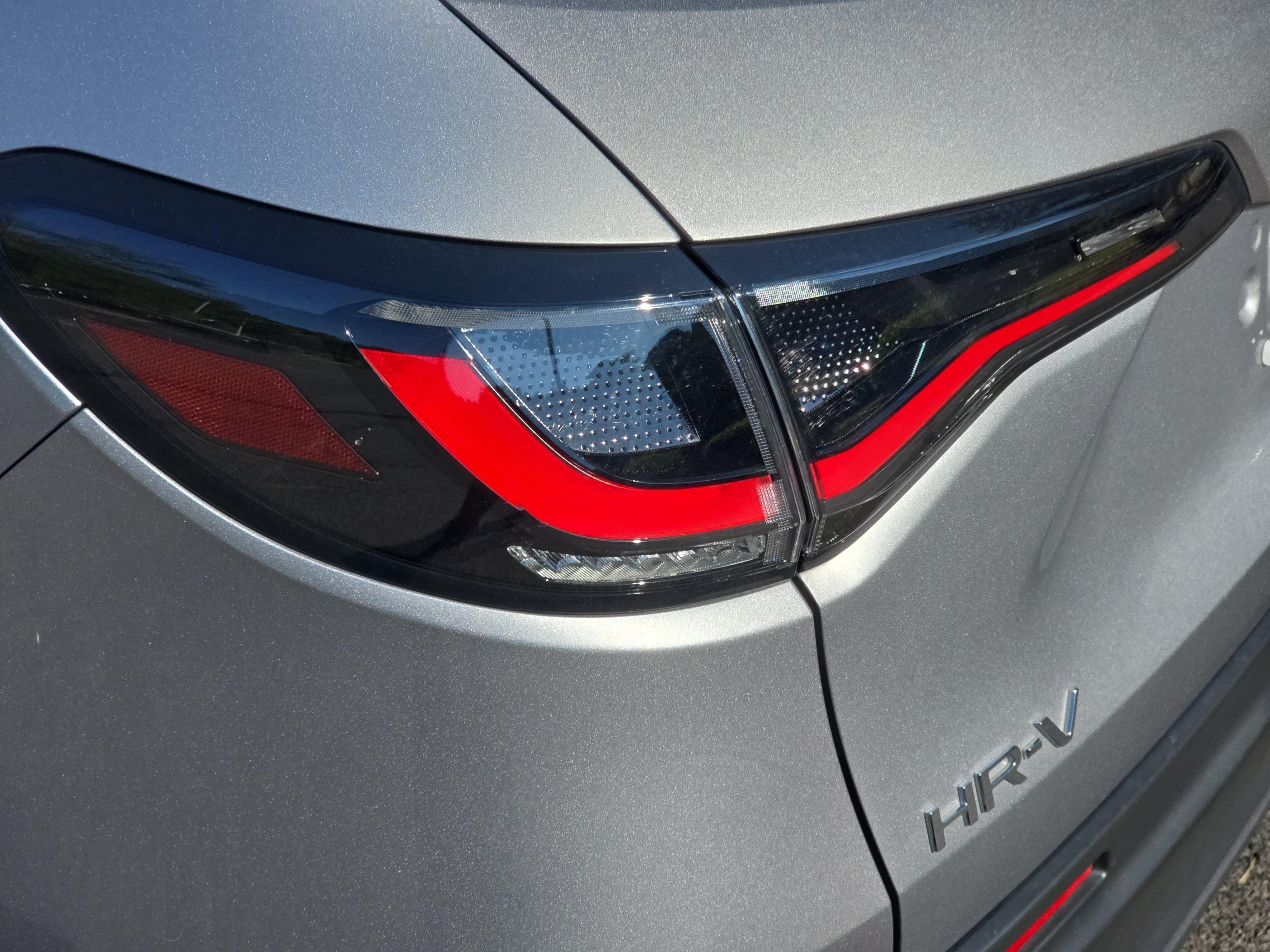 Certified 2024 Honda HR-V LX image 32