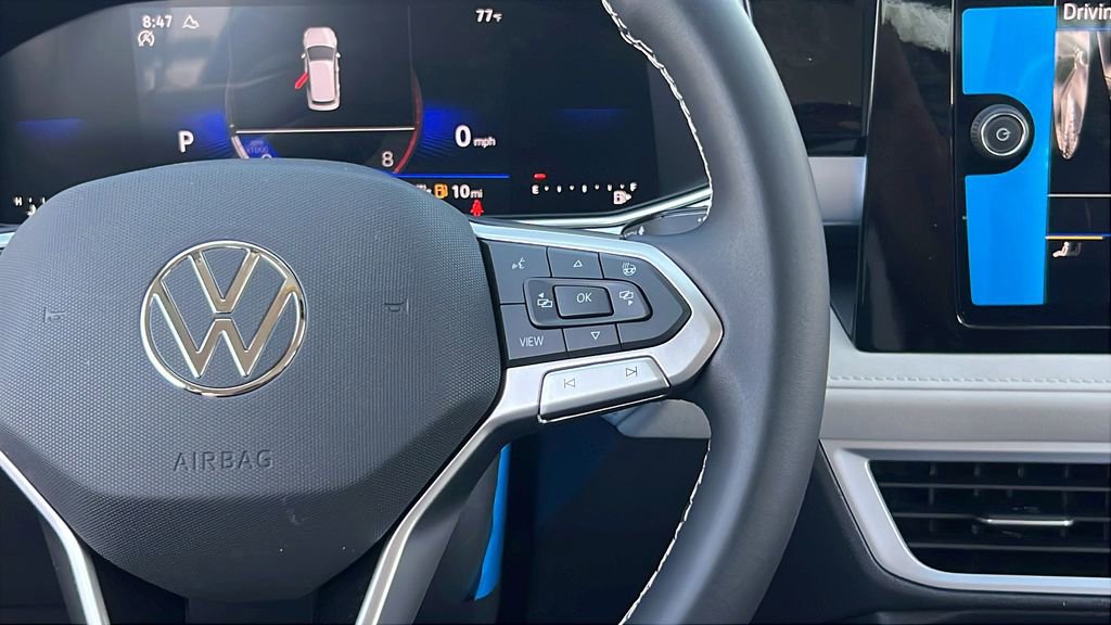 New 2026 Volkswagen Taos SE image 29