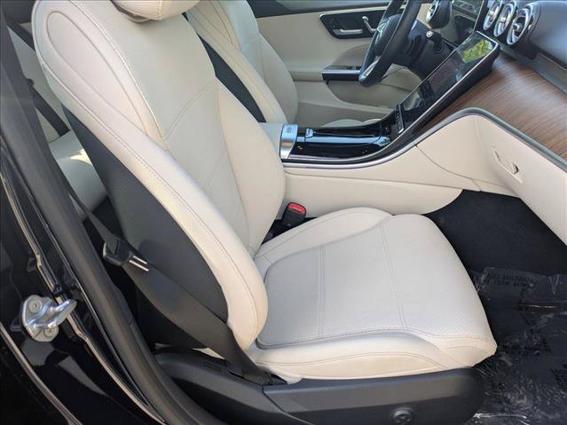 Used 2023 Mercedes-Benz C 300 4MATIC Sedan image 22
