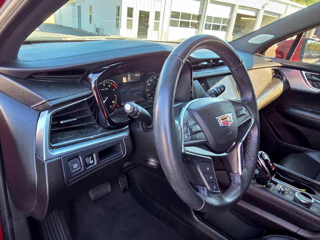 Used 2023 Cadillac XT5 Premium Luxury FWD image 14