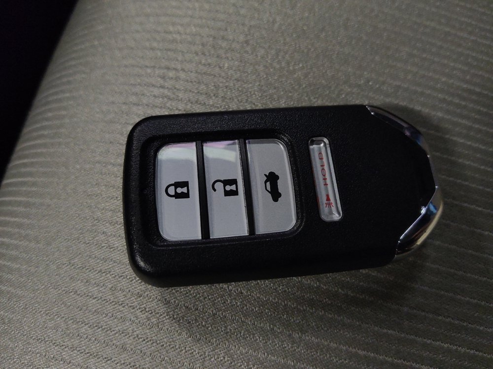 Used 2018 Honda Accord LX image 32