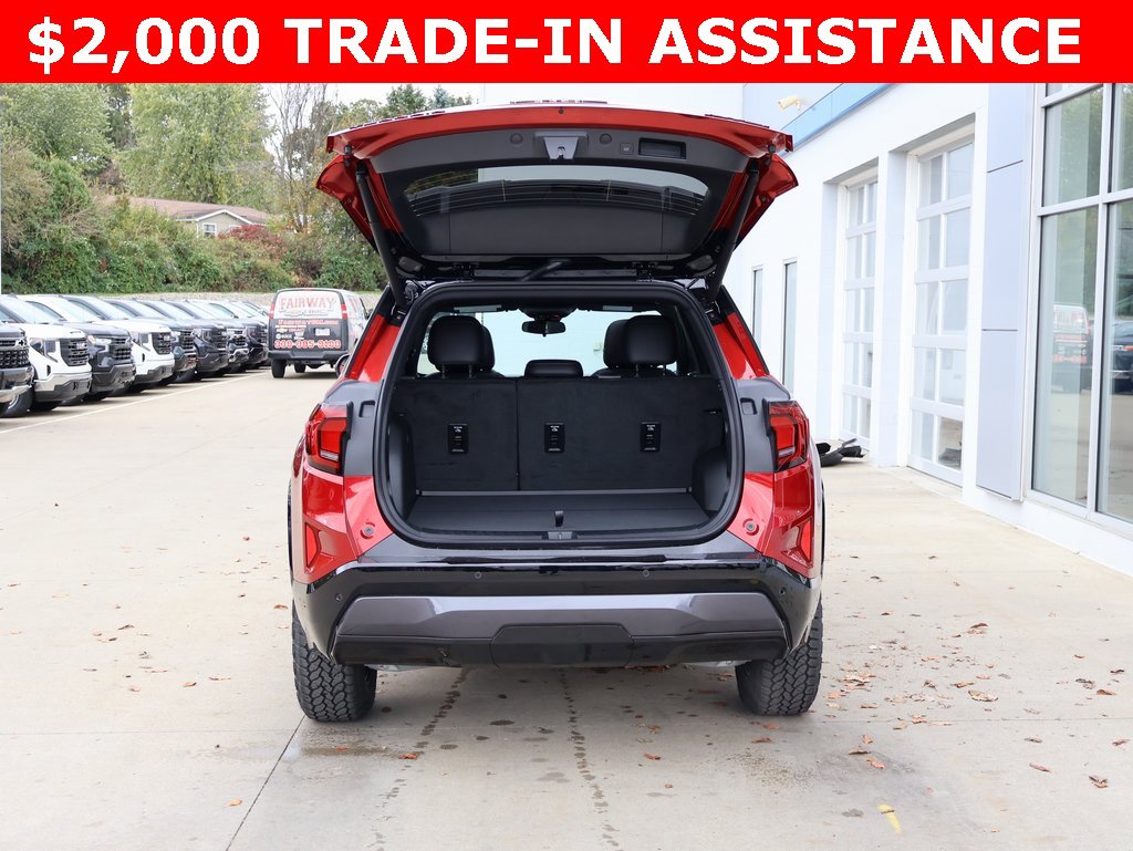 New 2026 GMC Terrain AT4 w/ LPO, Black Badging Package image 29