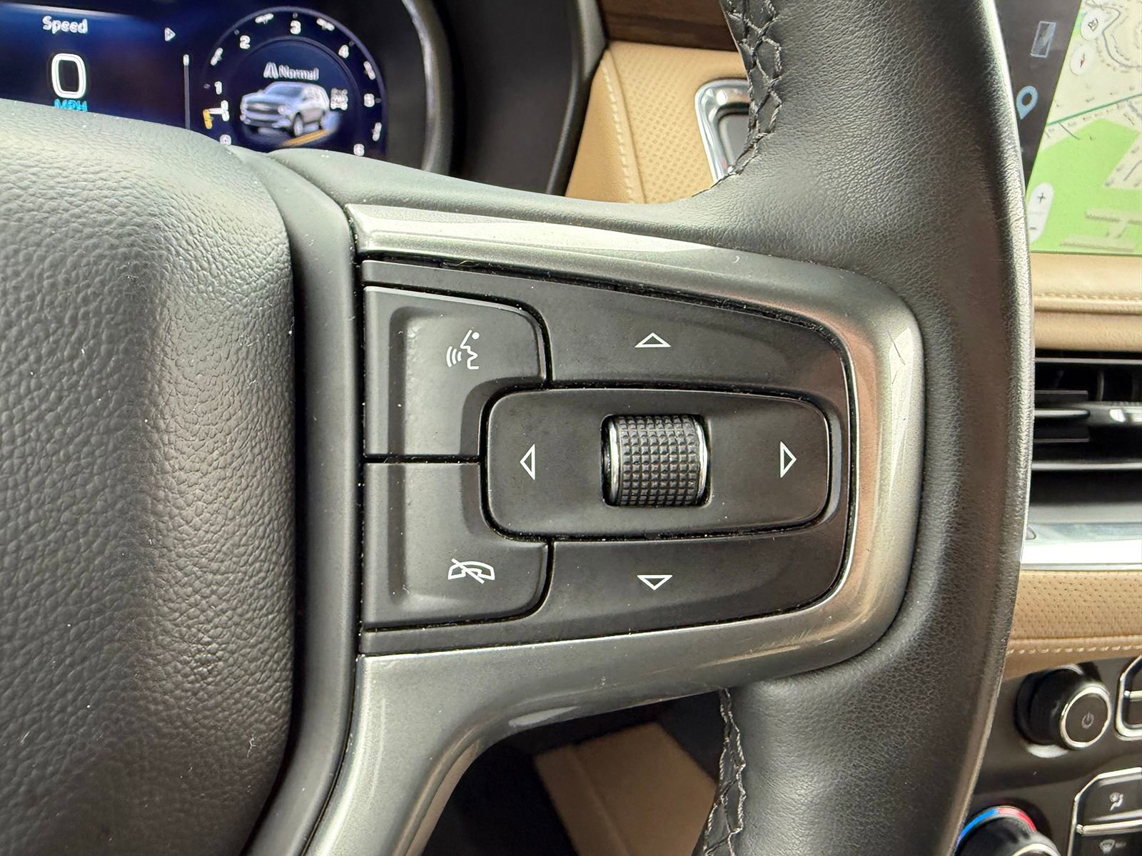 Certified 2023 Chevrolet Tahoe Premier AWD/4WD image 36