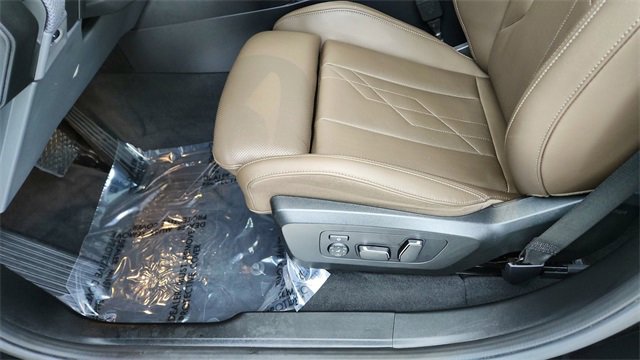 Used 2025 BMW X3 xDrive30i w/ Premium Package image 33