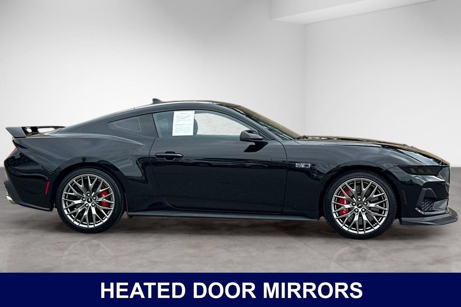 Used 2024 Ford Mustang GT Premium RWD image 7