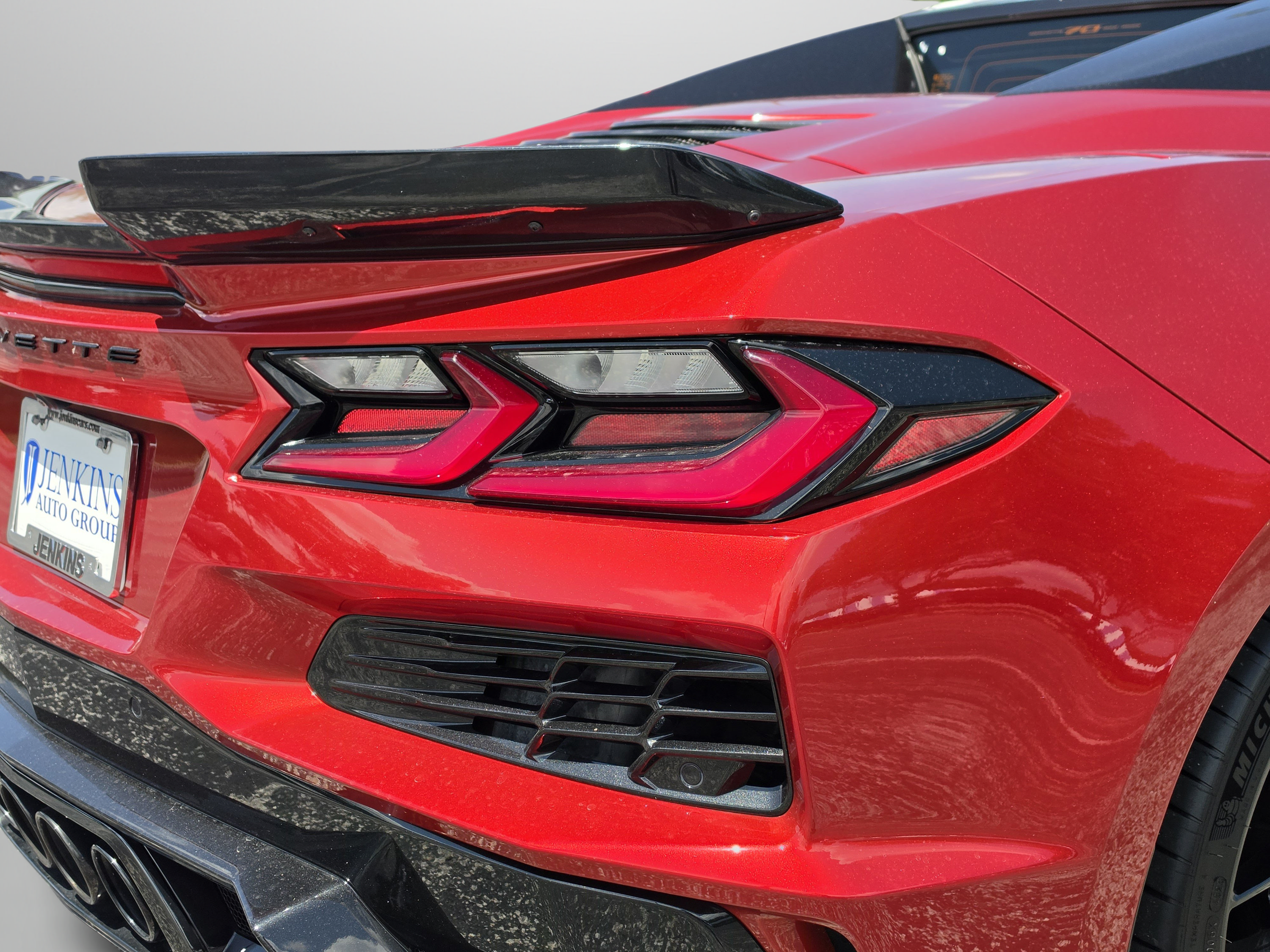 Used 2023 Chevrolet Corvette Z06 RWD image 14