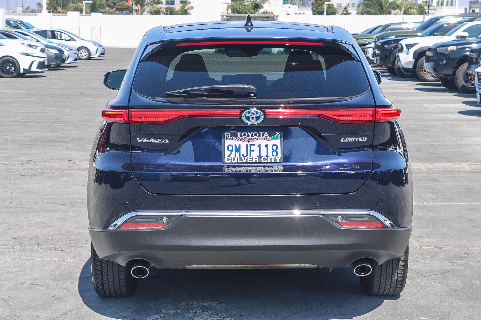 Certified 2024 Toyota Venza Limited AWD/4WD image 8