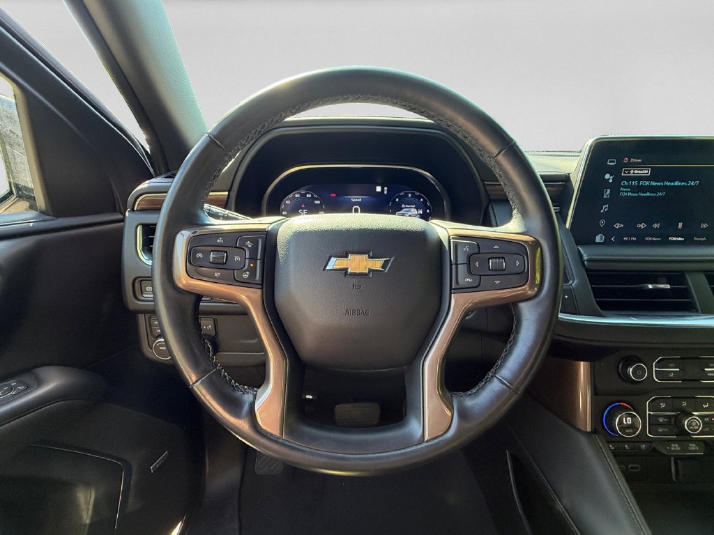 Used 2023 Chevrolet Suburban High Country AWD/4WD image 20