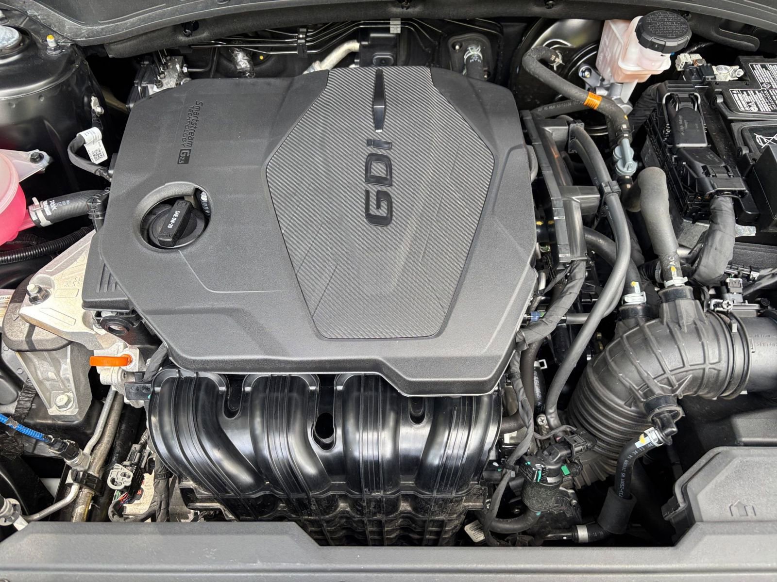 Used 2025 Kia Sportage LX FWD image 30