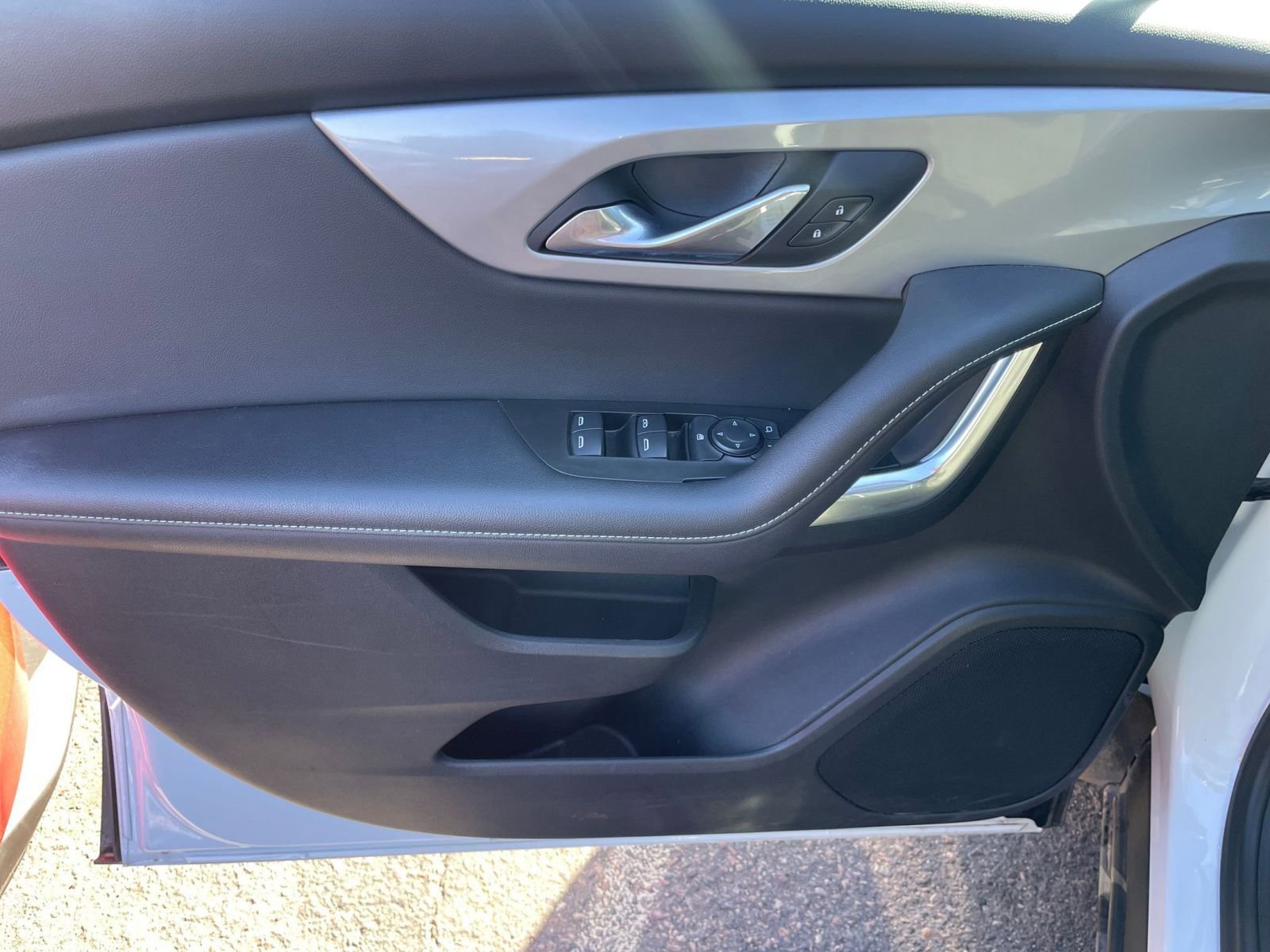 Used 2025 Chevrolet Blazer LT image 18