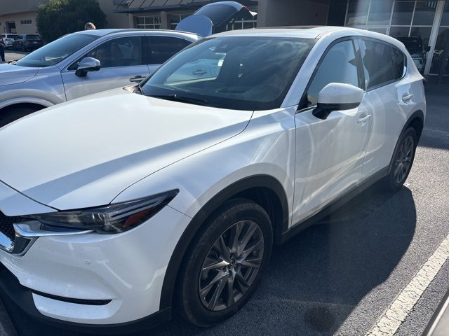 Used 2019 MAZDA CX-5 Signature image 3