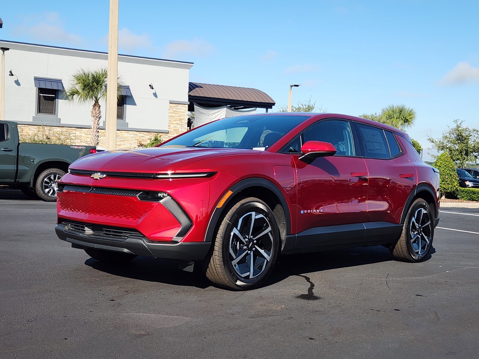 New 2026 Chevrolet Equinox EV LT image 2