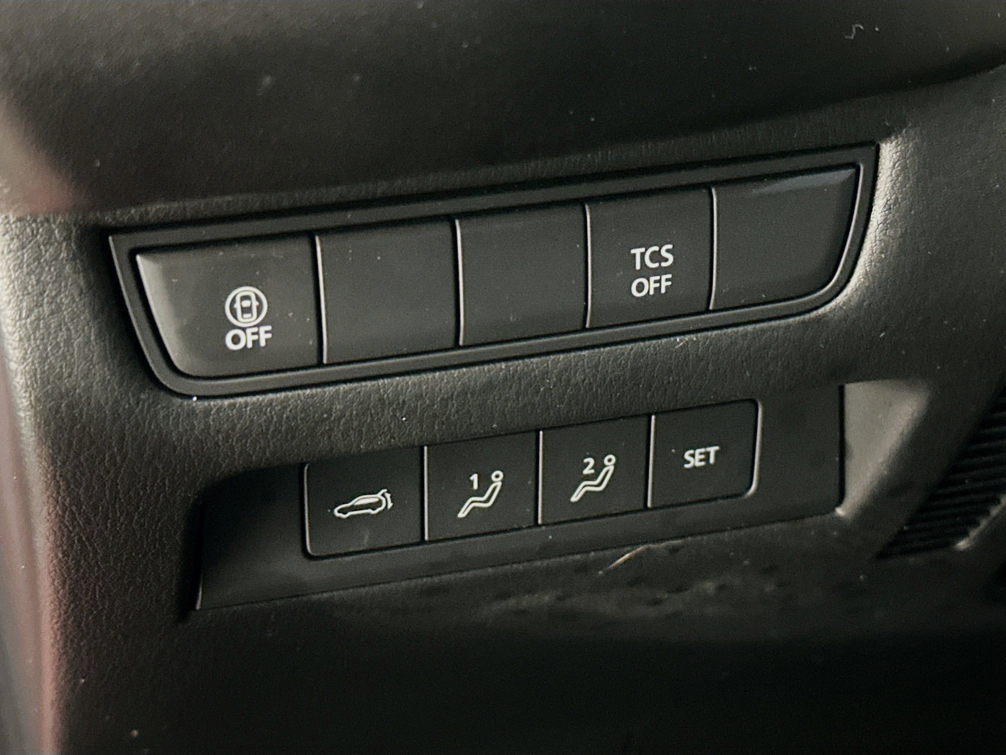 Used 2025 MAZDA CX-50 AWD 2.5 S w/ Premium Plus Pkg image 17