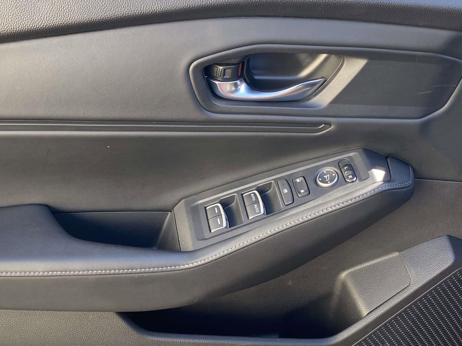 Used 2023 Honda Accord Sport image 16