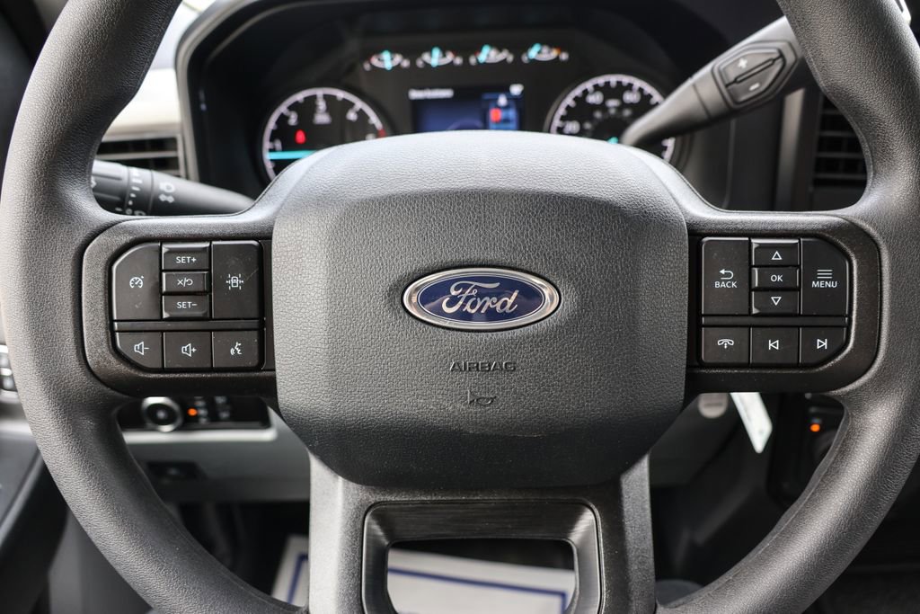 New 2025 Ford F450 XL w/ XL Chrome Package image 26