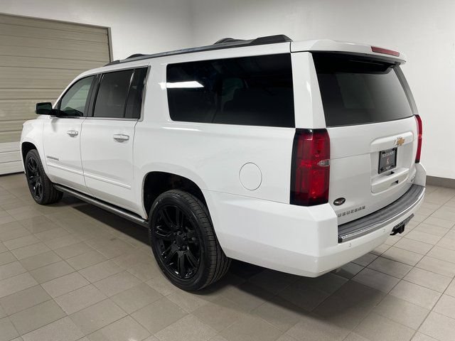 Used 2020 Chevrolet Suburban Premier w/ Premier Plus Edition AWD/4WD image 4