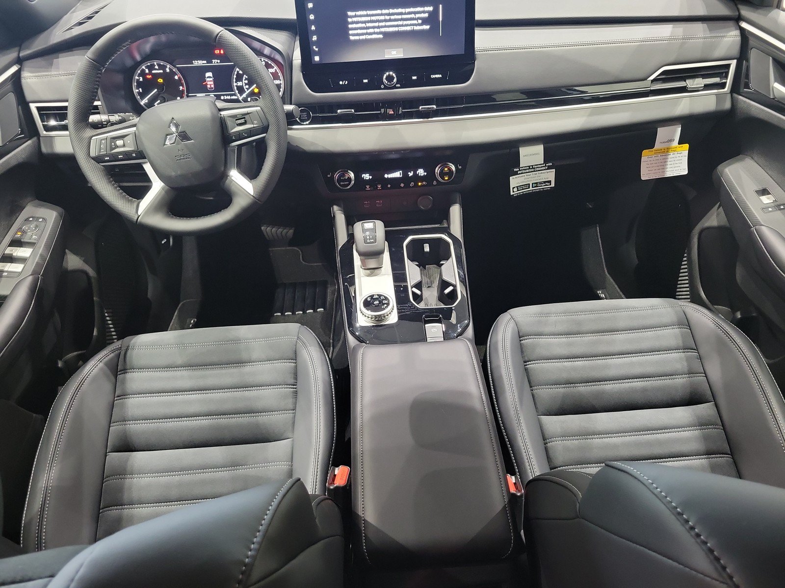 New 2026 Mitsubishi Outlander LE FWD image 14
