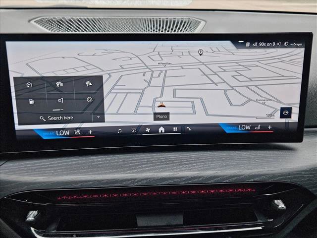 Used 2025 BMW 330i xDrive Sedan w/ M Sport Package image 14