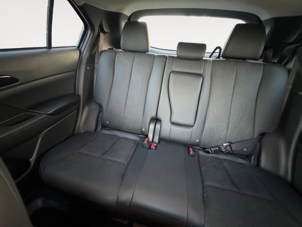New 2026 Mitsubishi Eclipse Cross SE image 13