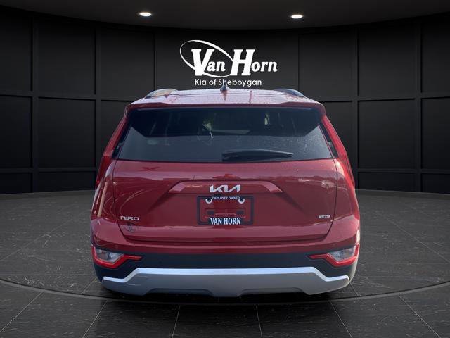 Certified 2023 Kia Niro EX image 14