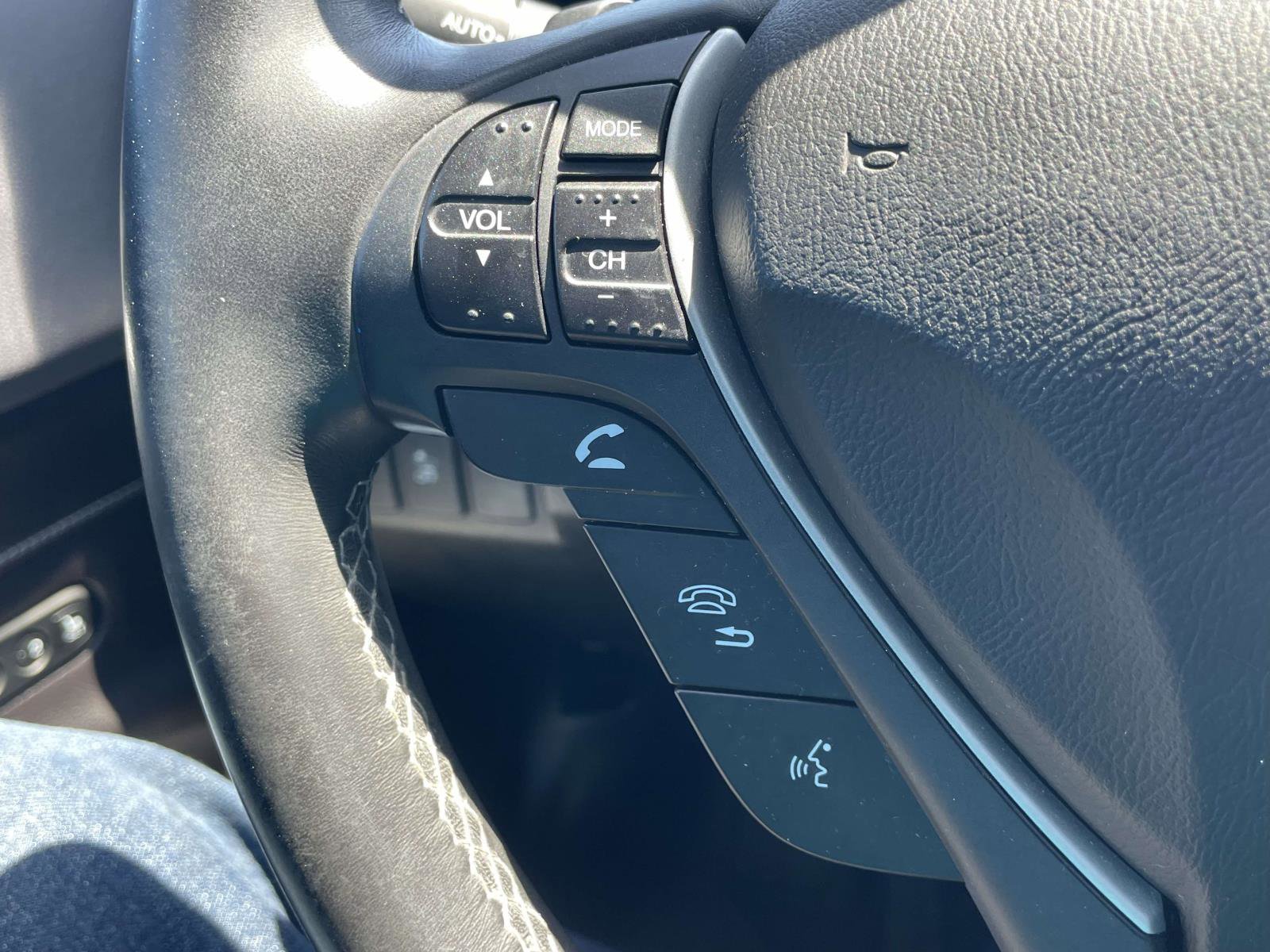 Used 2019 Acura ILX FWD image 17