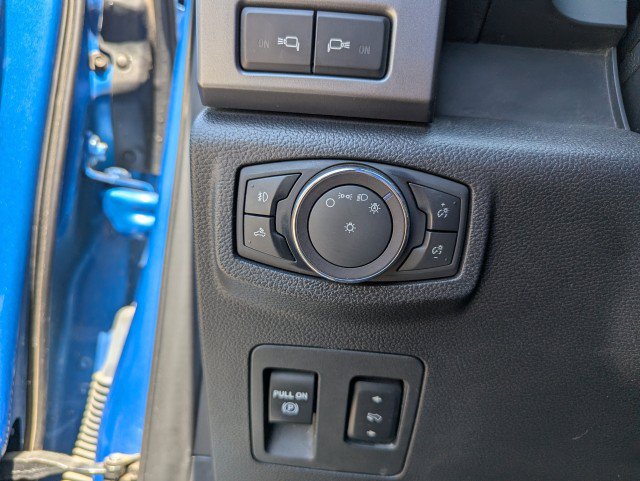 Used 2019 Ford F150 XLT w/ Equipment Group 302A Luxury AWD/4WD image 16